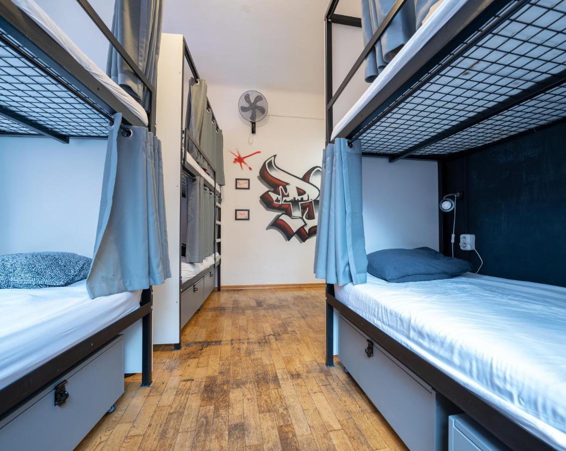 Hostel The Madhouse Praha Exteriér fotografie