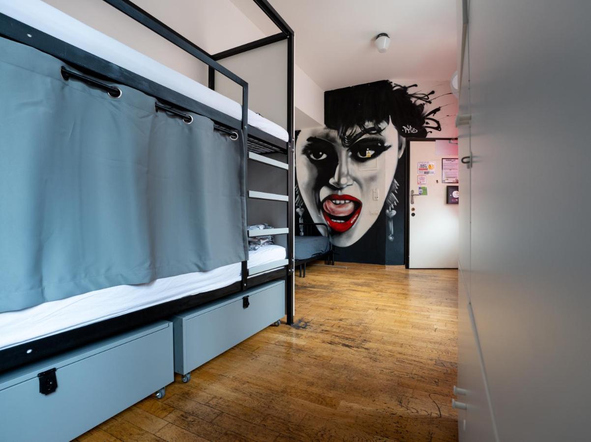 Hostel The Madhouse Praha Exteriér fotografie