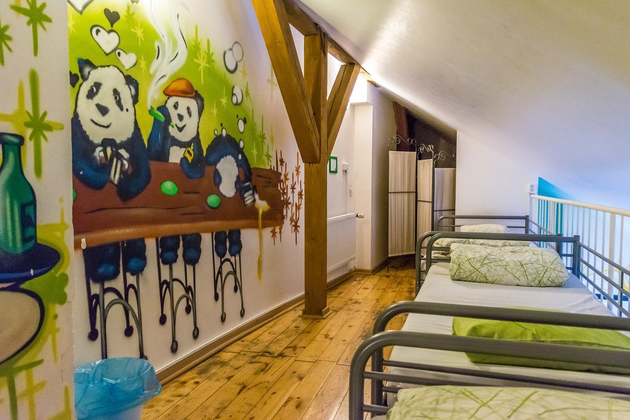 Hostel The Madhouse Praha Exteriér fotografie