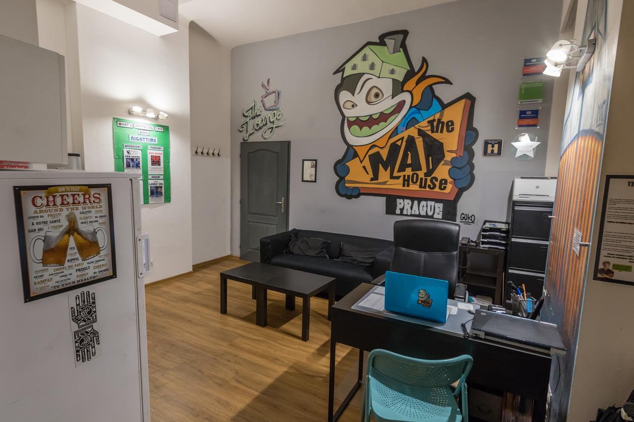 Hostel The Madhouse Praha Exteriér fotografie