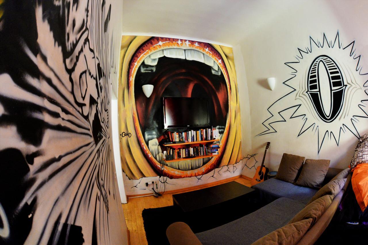 Hostel The Madhouse Praha Exteriér fotografie